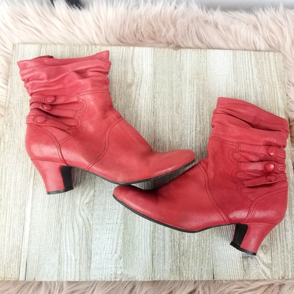red victorian boots